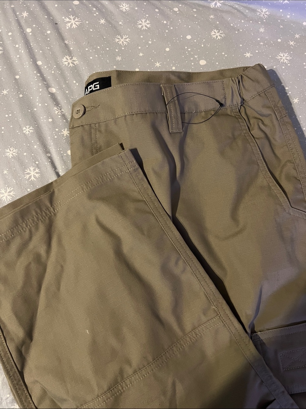 LAPD 42x30 NWOT boulder